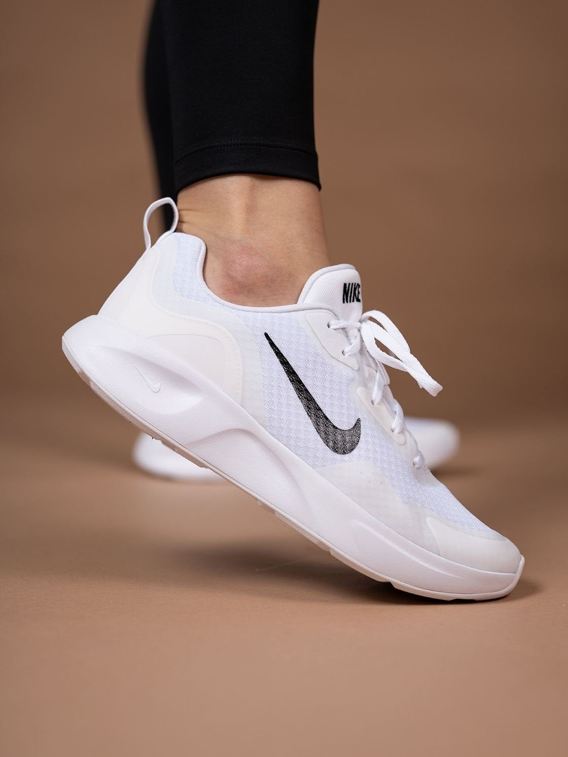 Nike Wearallday Sneaker in White and Black for Men
