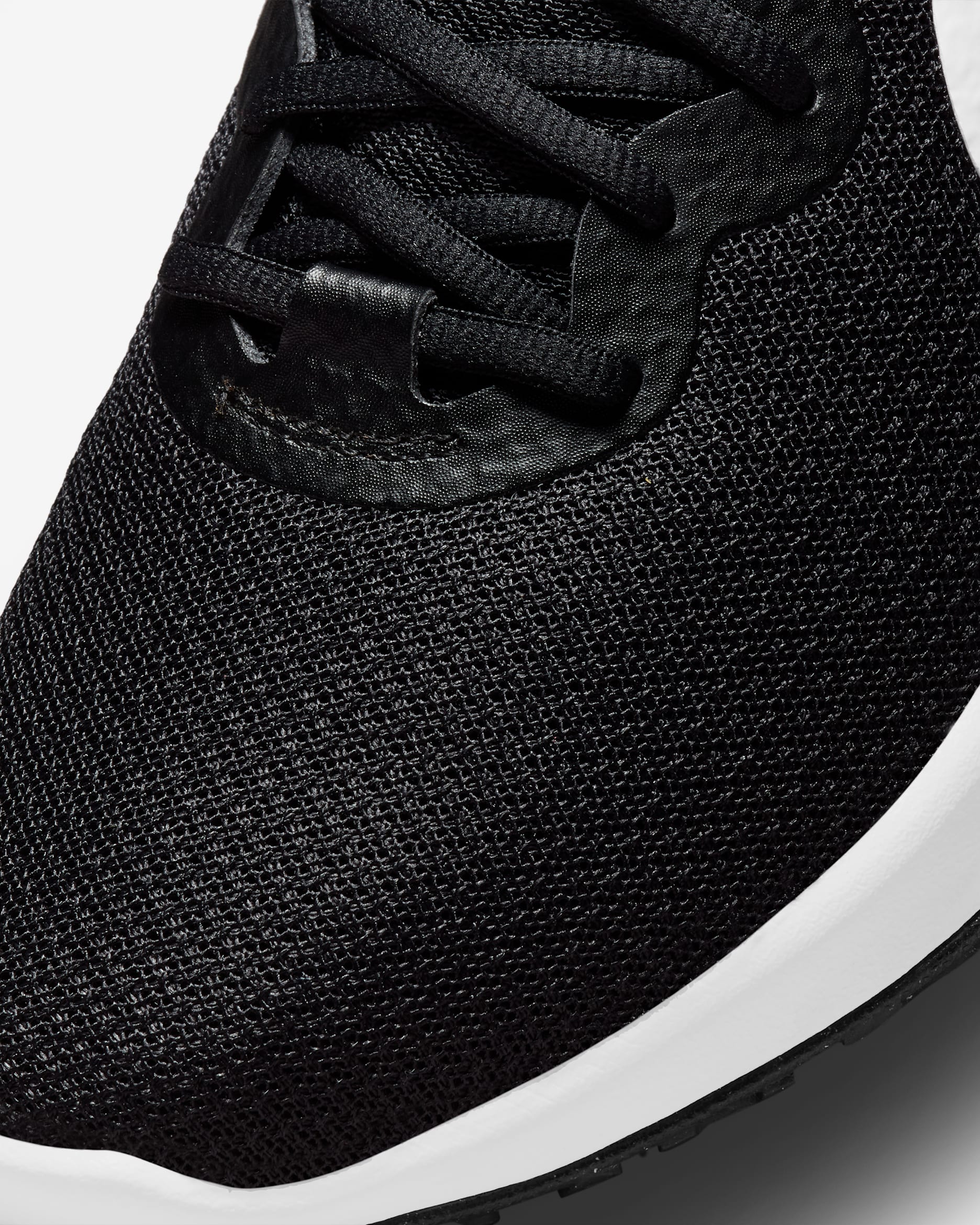 Nike Revolution 6 Black/White Sneakers