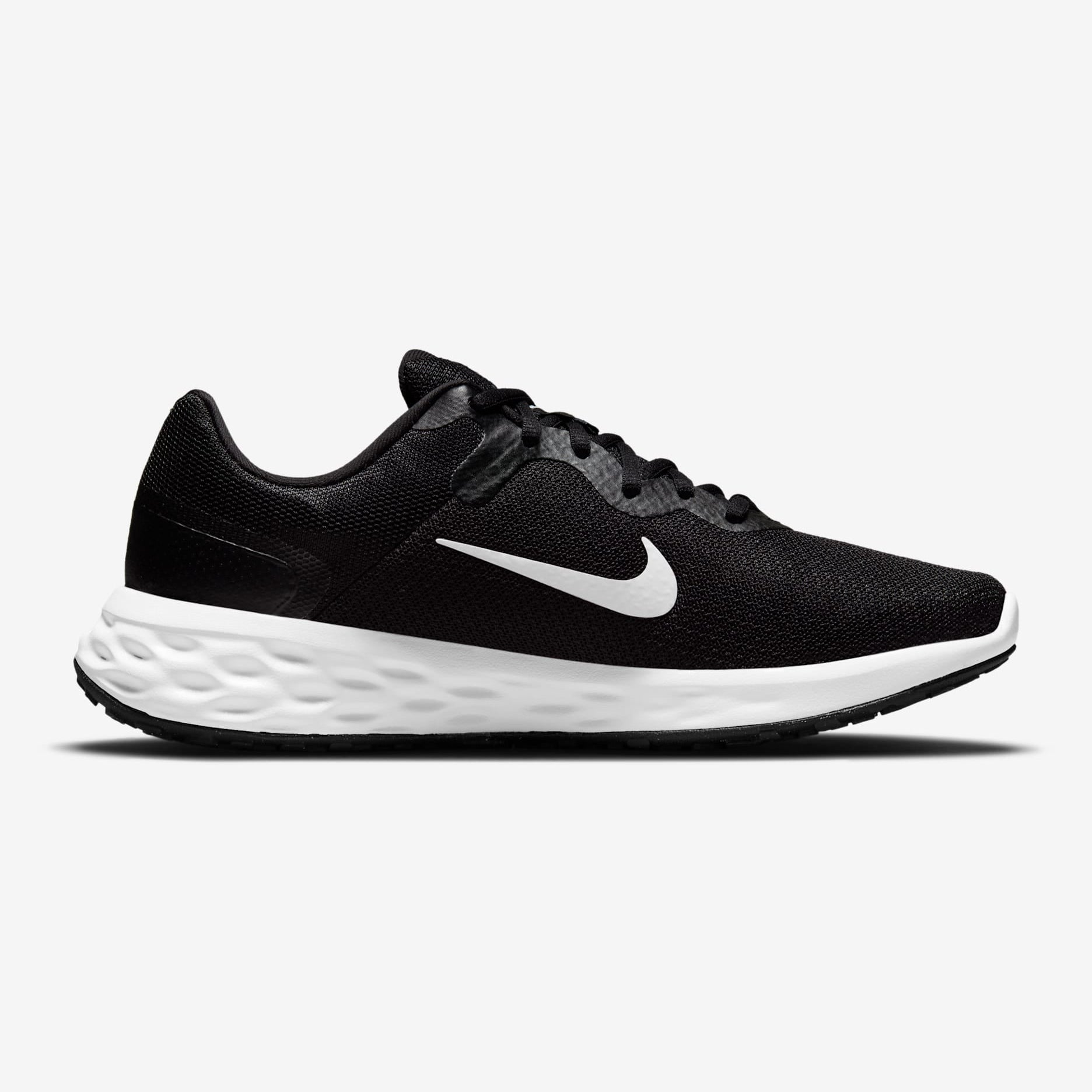 Nike Revolution 6 Black/White Sneakers
