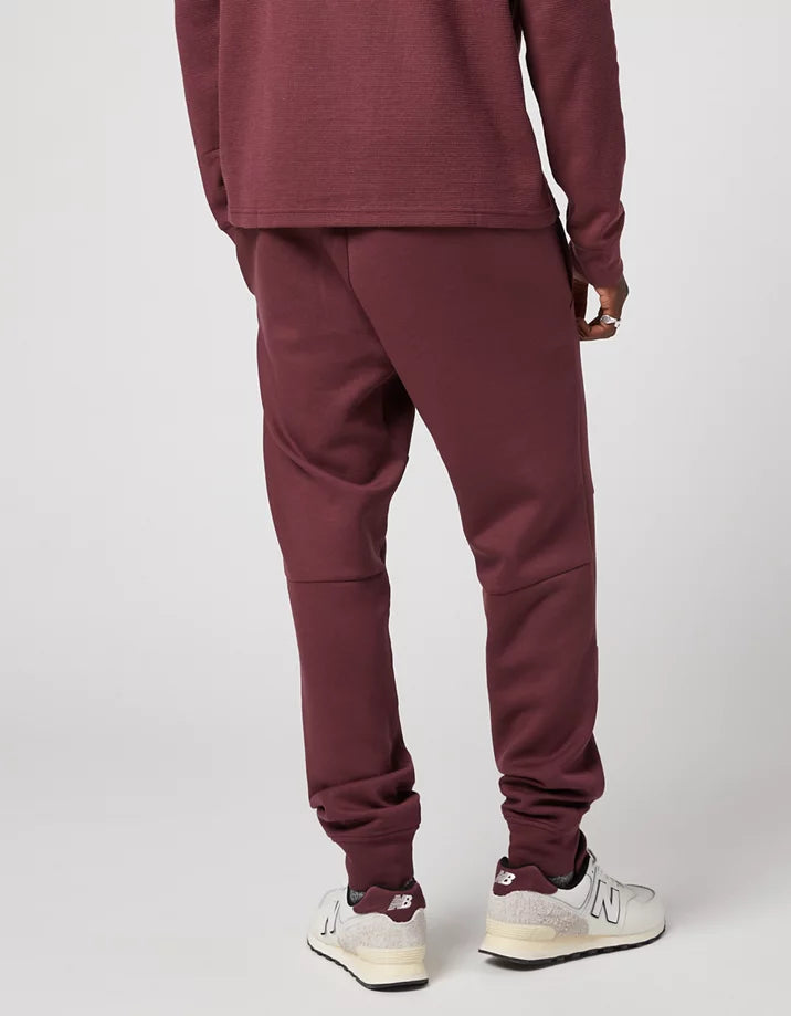 American Eagle 24/7 Tech Joggers in burgundy