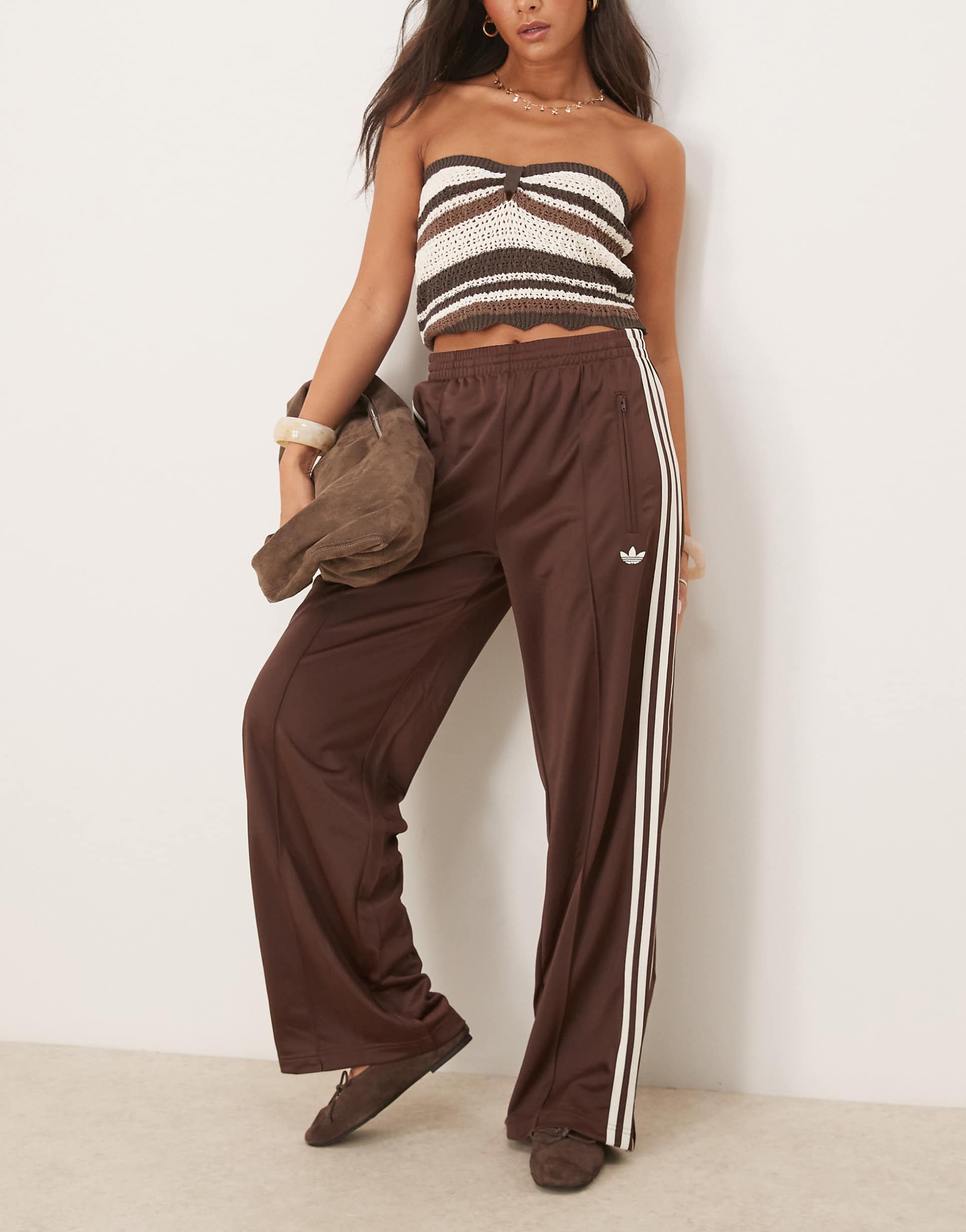 Adidas Originals classic Trackpant in brown and pink